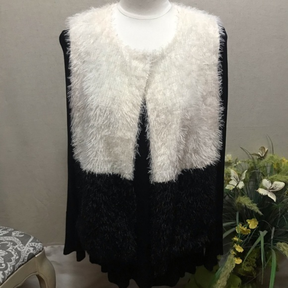 Jella Couture Synthetic Fur Vest L‎